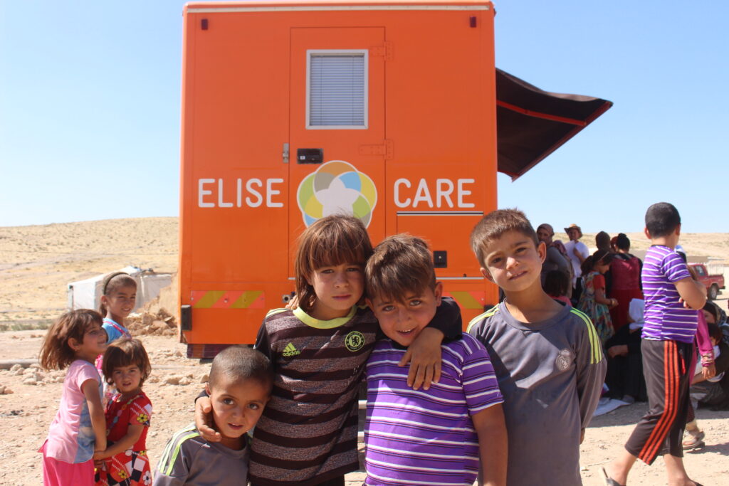 Enfants Irak clinique mobile (c) Elisecare